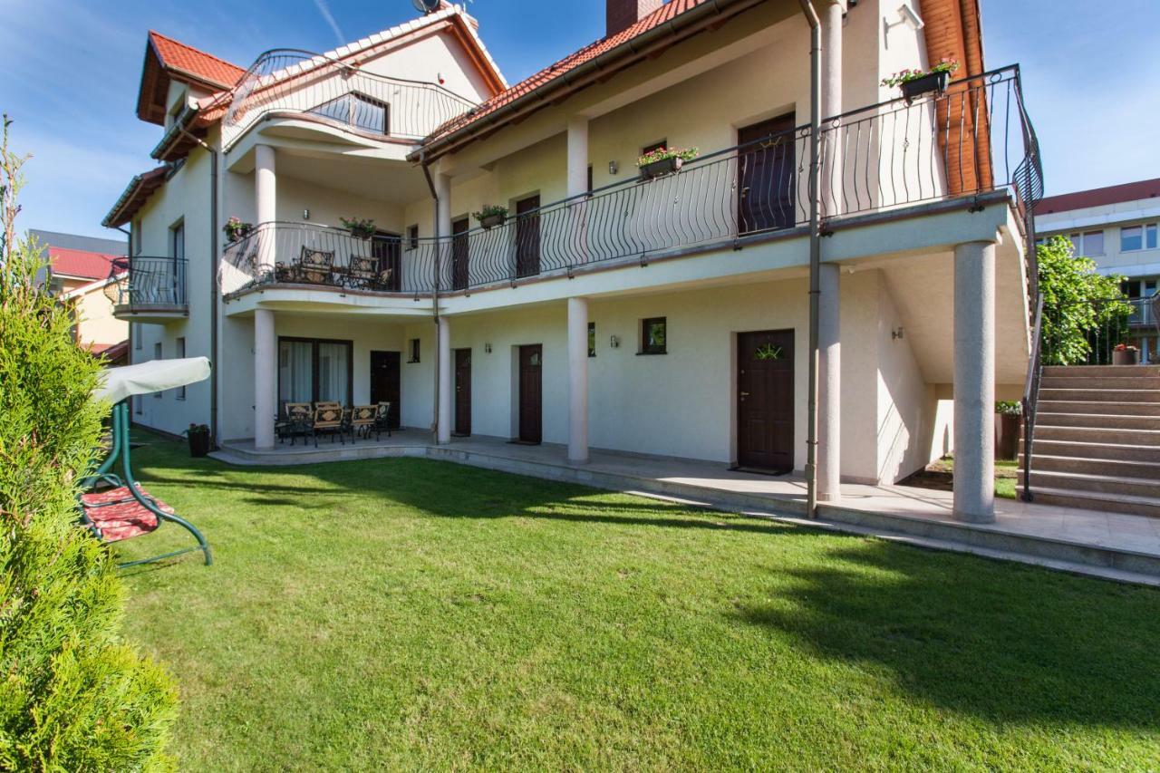 Na Bialej Apartment Rewal Exterior foto