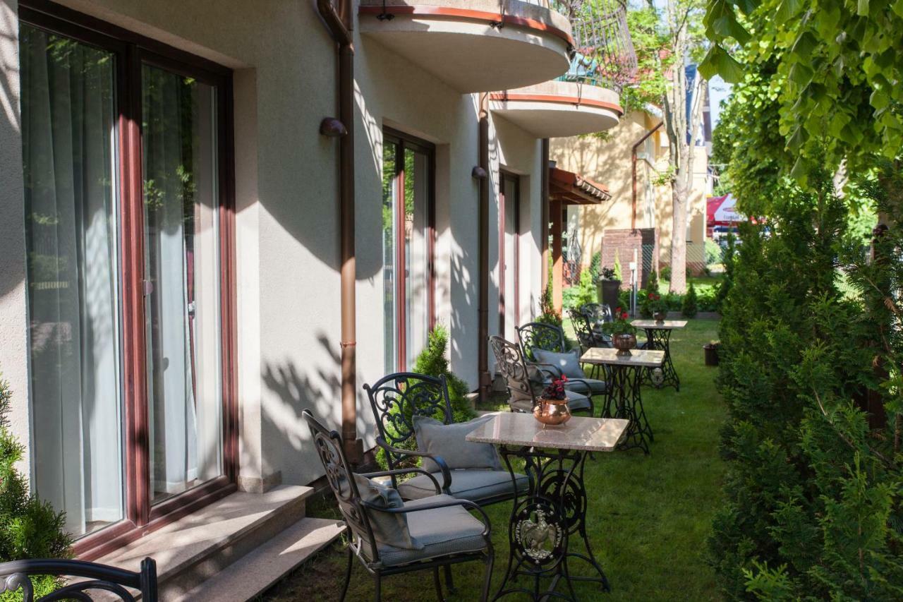 Na Bialej Apartment Rewal Exterior foto
