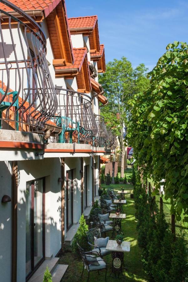 Na Bialej Apartment Rewal Exterior foto